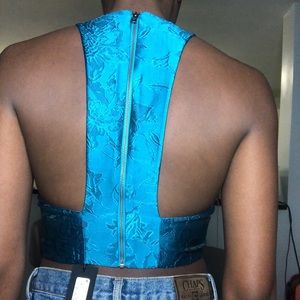 Gooorgeous Alice + Olivia brocade crop top!